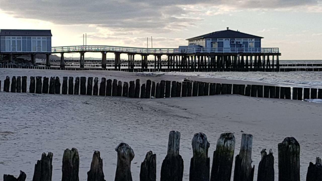 Marina I Dom Rodzinny - Basen Zewnetrzny, Kort Tenisowy, Silownia, Plac Zabaw, Boisko - 365Pam Ustronie Morskie Exterior foto